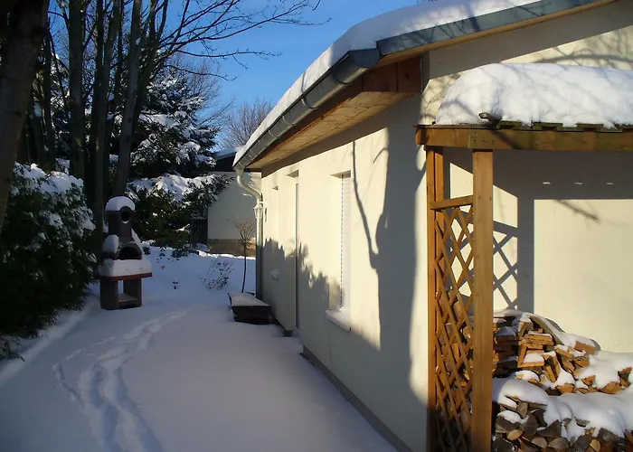 2 Am Eichenberg 別荘